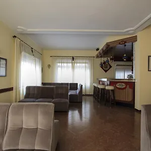  Hotel Montserrat